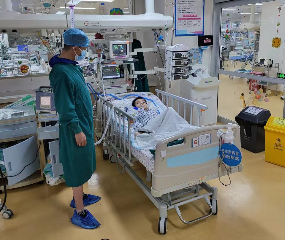 晴隆县跨省救护车出租公司